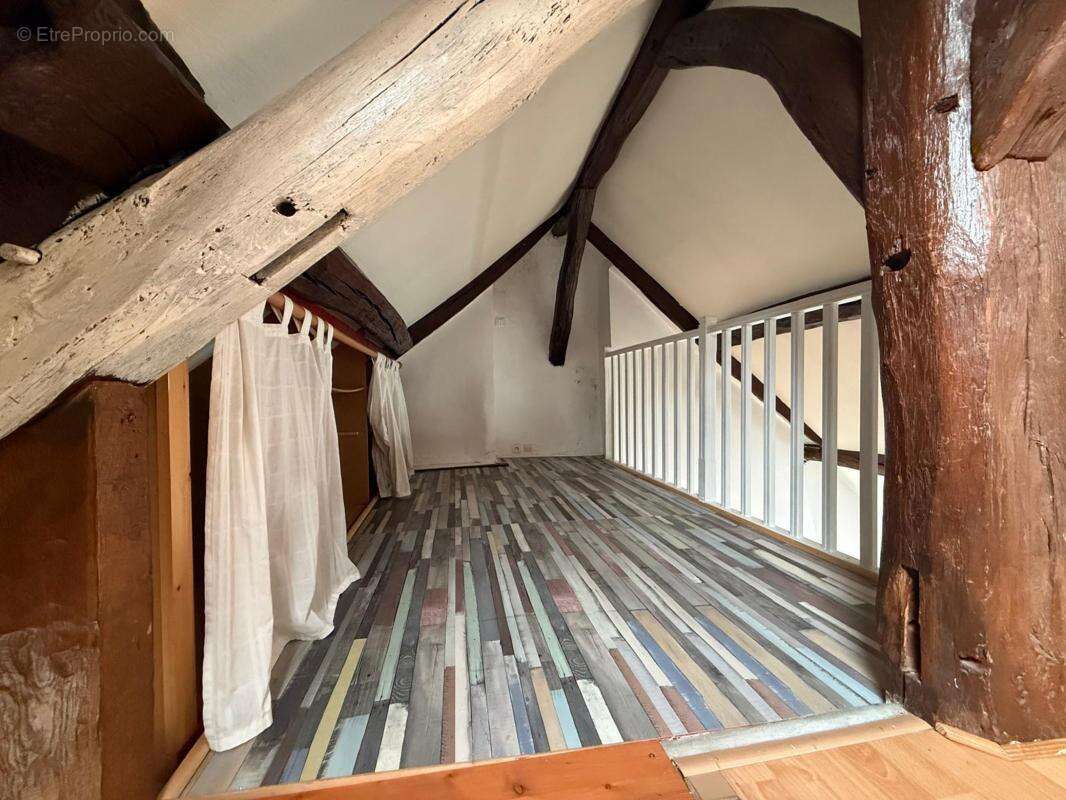 Appartement à MEULAN