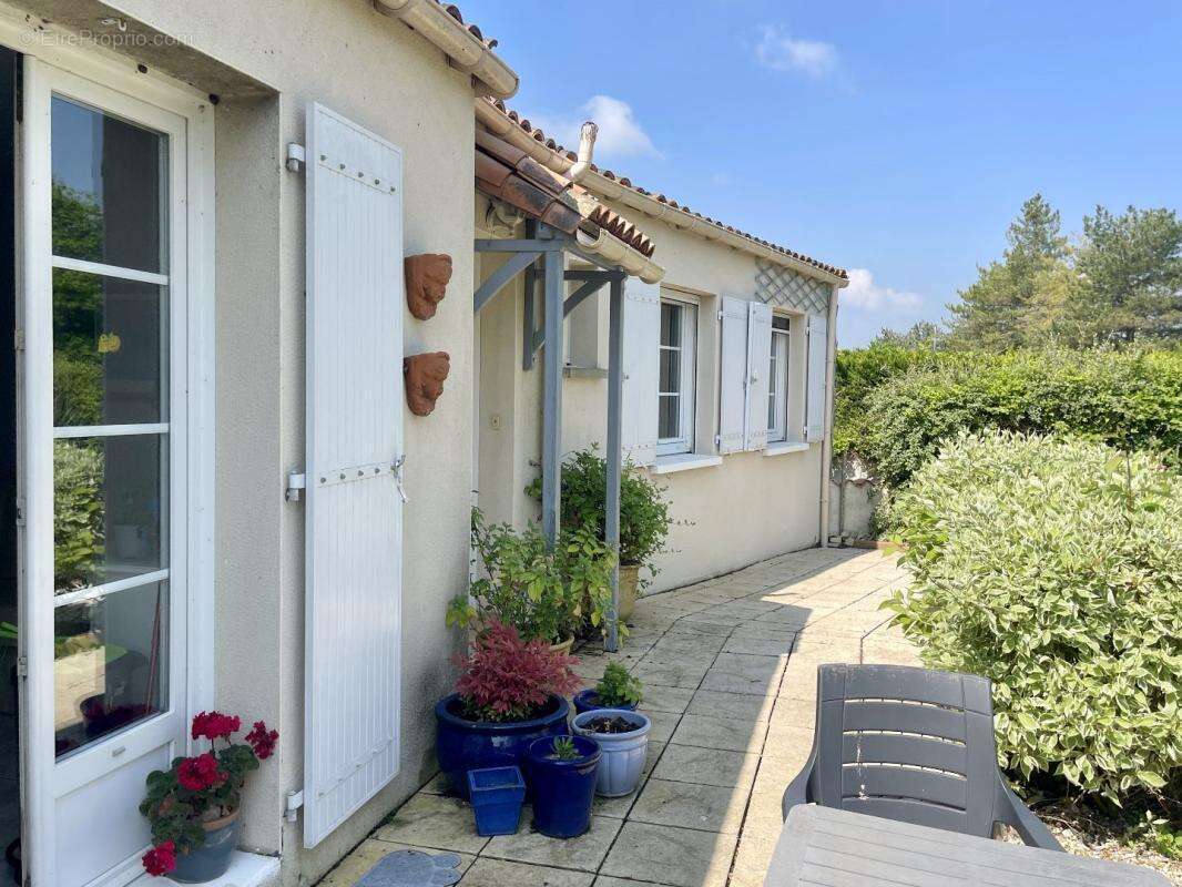 Maison à VERVANT