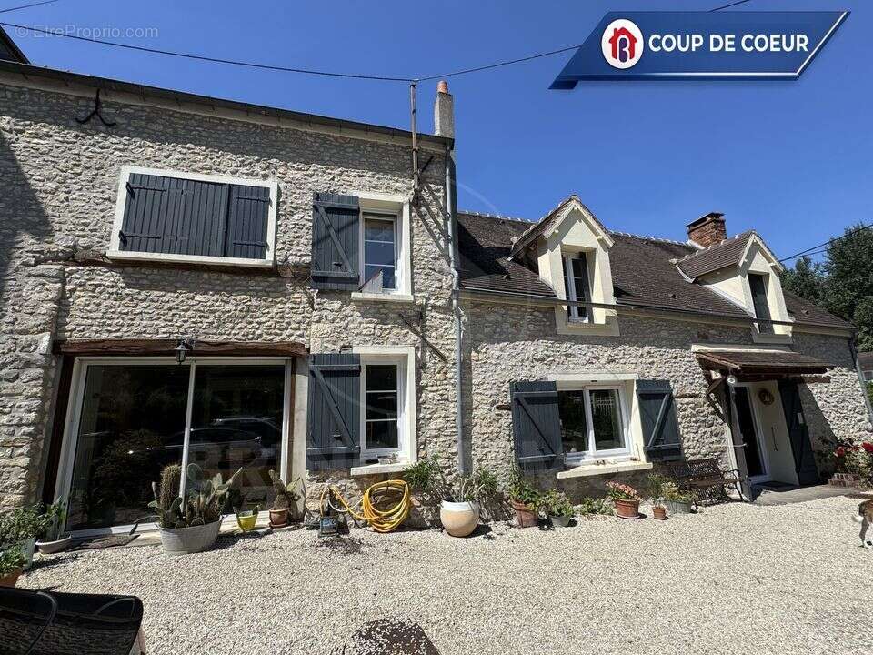 Maison à CHALO-SAINT-MARS
