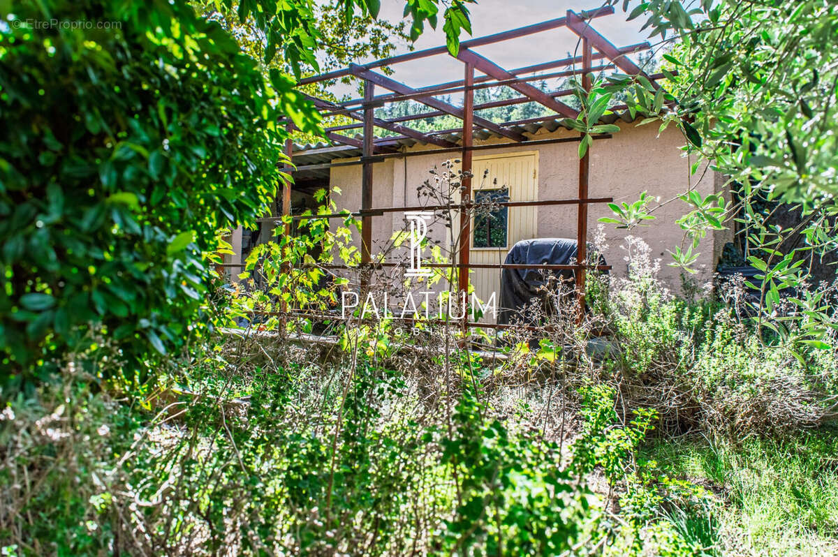 Maison à CHATEAU-ARNOUX-SAINT-AUBAN