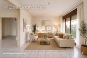 Appartement à MARSEILLE-3E