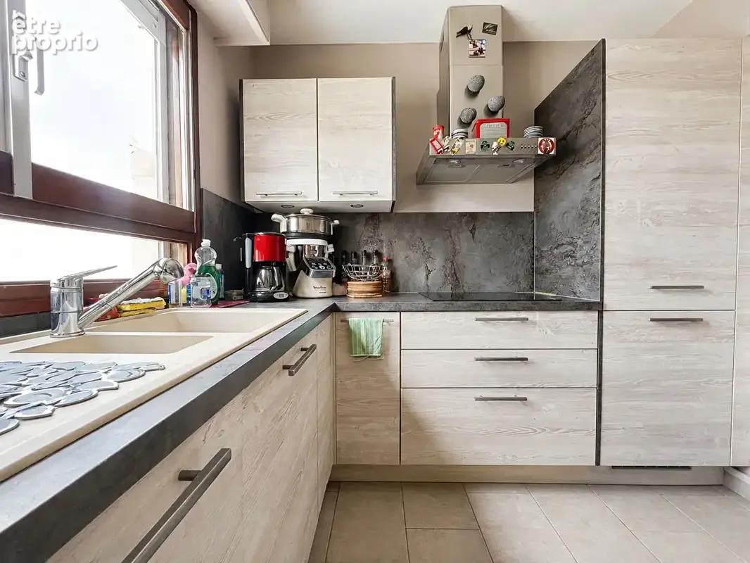 Appartement T3 avec balcon, cave et stationnement - photo 3
