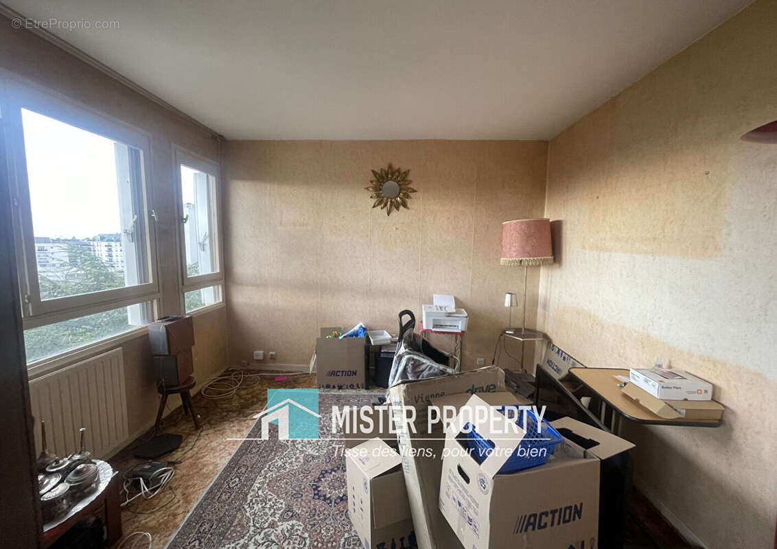 Appartement à SARTROUVILLE