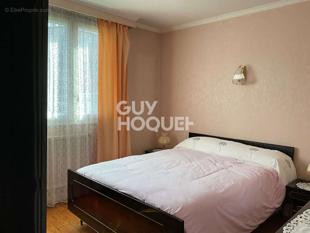 Appartement à LE BLANC-MESNIL