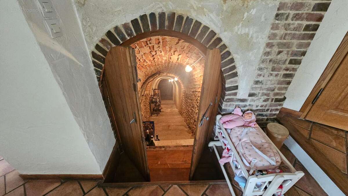 Maison à HOUDAN