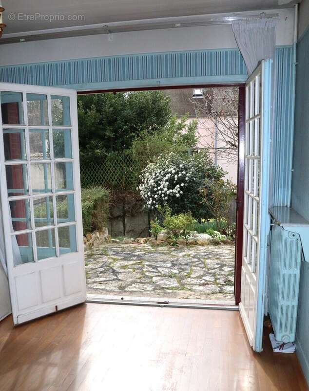 Maison à LOUVECIENNES