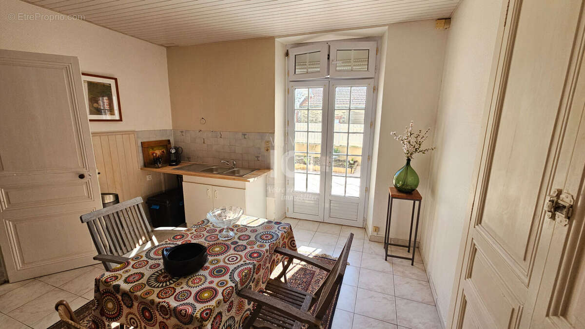 Maison à SAINT-MICHEL-CHEF-CHEF