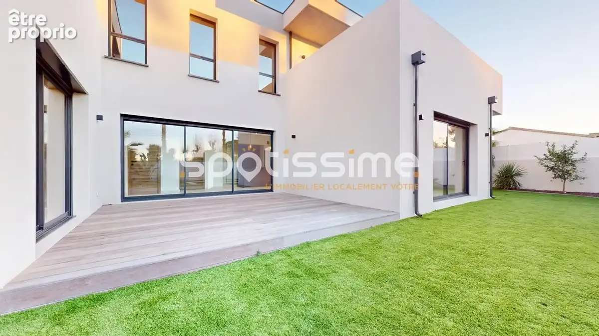 GRAU D'AGDE , A 5mn à pied de la mer, Villa d'architecte neuve de type 5 d'environ 190 m² sur terrain avec piscine, Prestations  - photo 5
