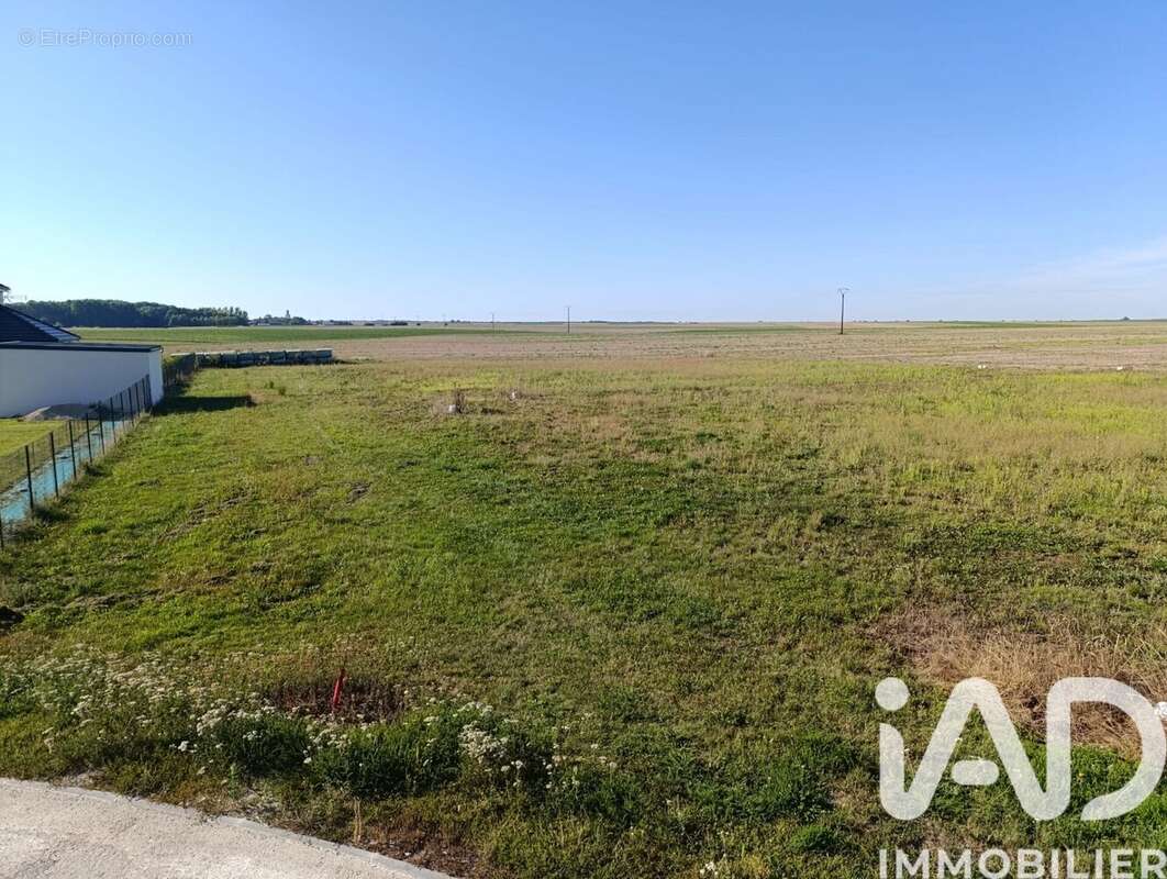 Photo 3 - Terrain à VAUDESINCOURT