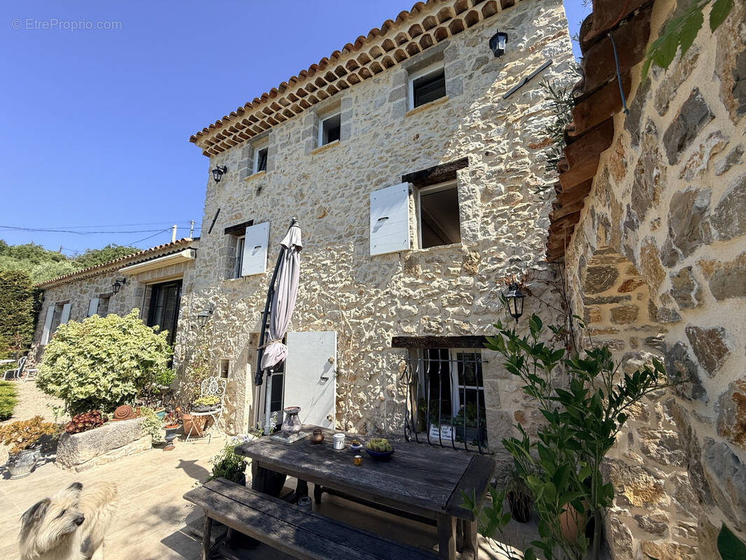Maison à MONS