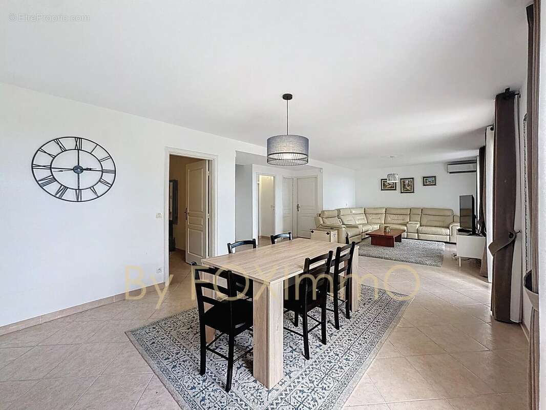 Maison à VILLENEUVE-LOUBET