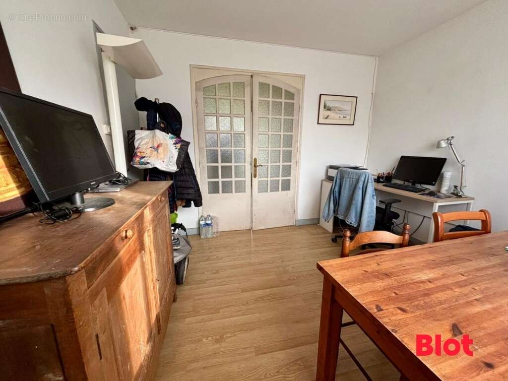 Maison à SAINT-RENAN