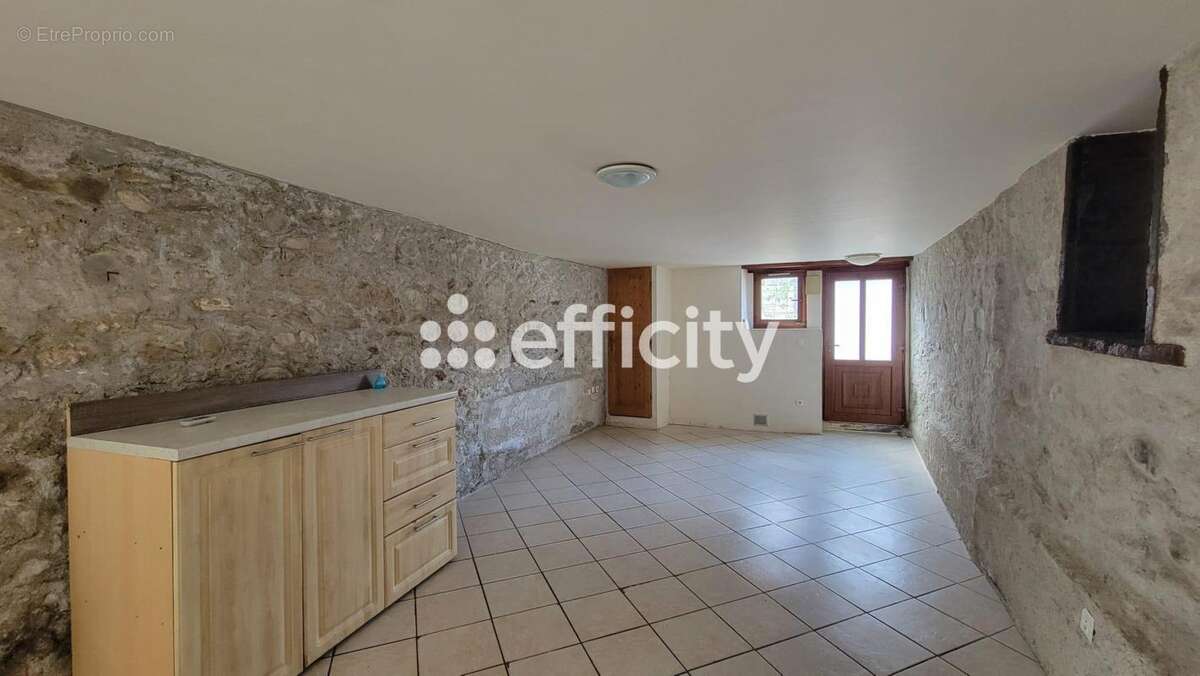Maison 140 m² à Vulbens  - photo 4