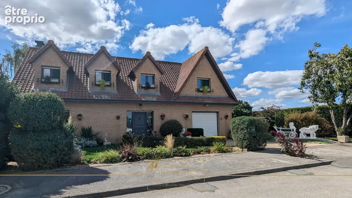 Photo Maison à Esquelbecq au prix de 330 000€