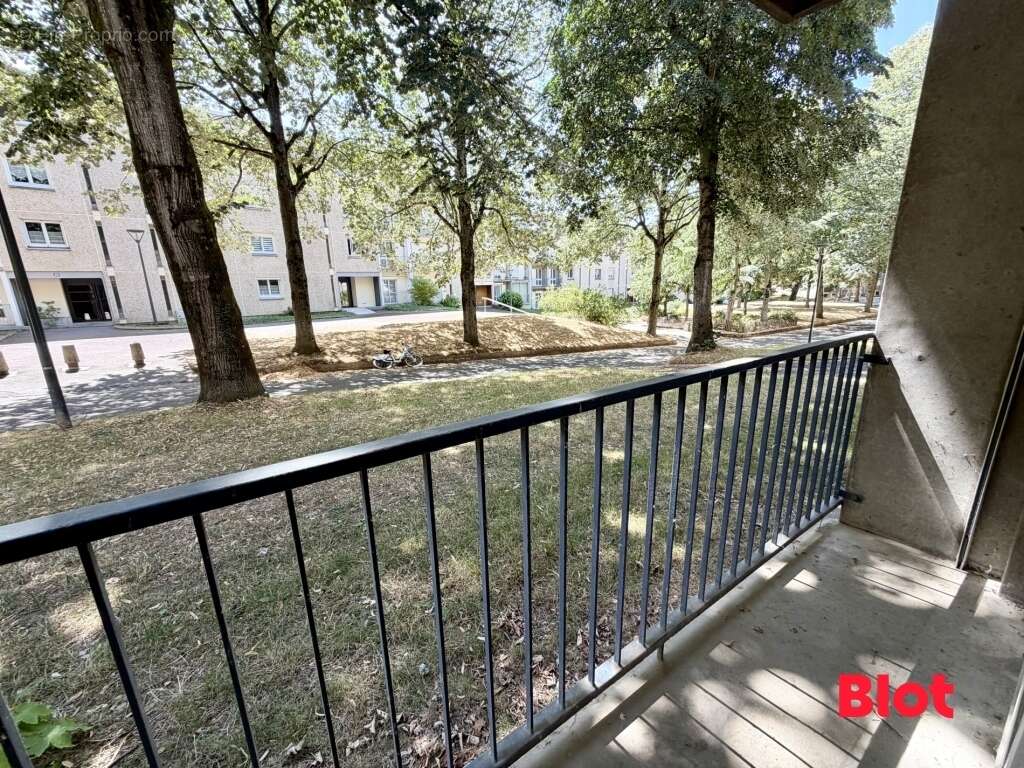 Appartement 76 m² à Rennes  - photo 3