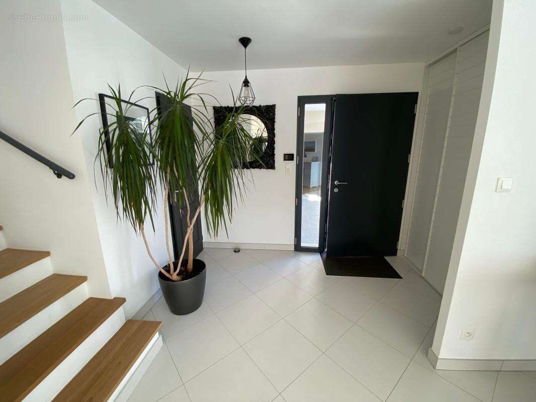 Maison à LES MATHES