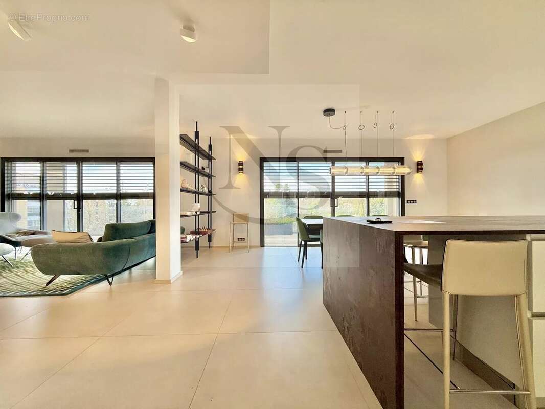 Appartement à AIX-EN-PROVENCE