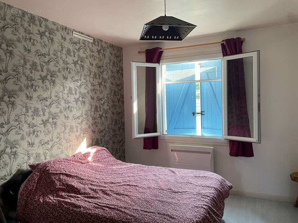 Maison à BAS-ET-LEZAT