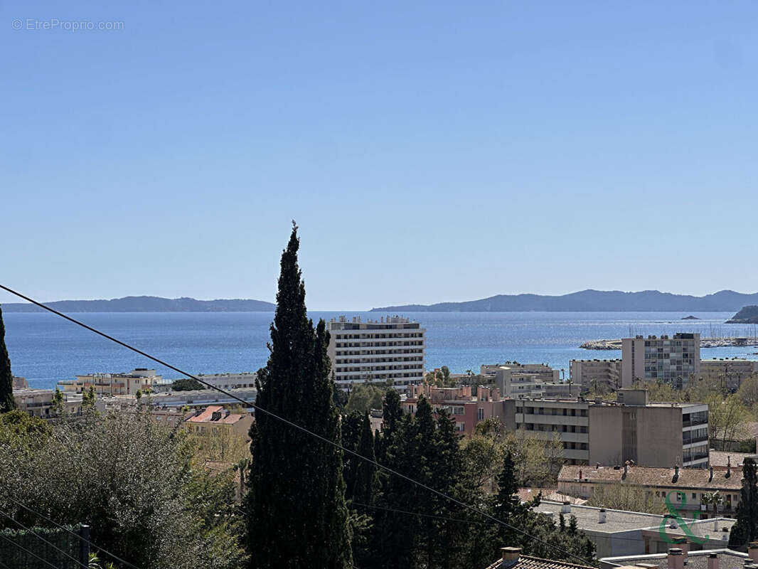 Appartement à LE LAVANDOU
