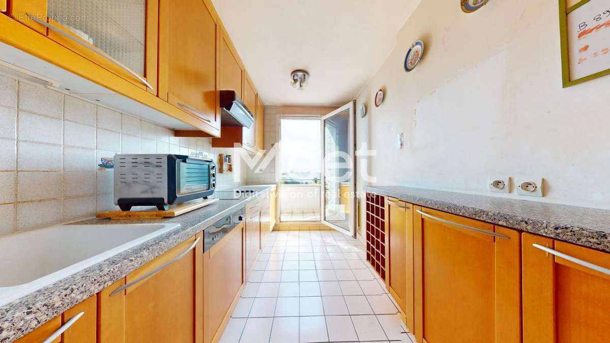 Appartement à LES ULIS