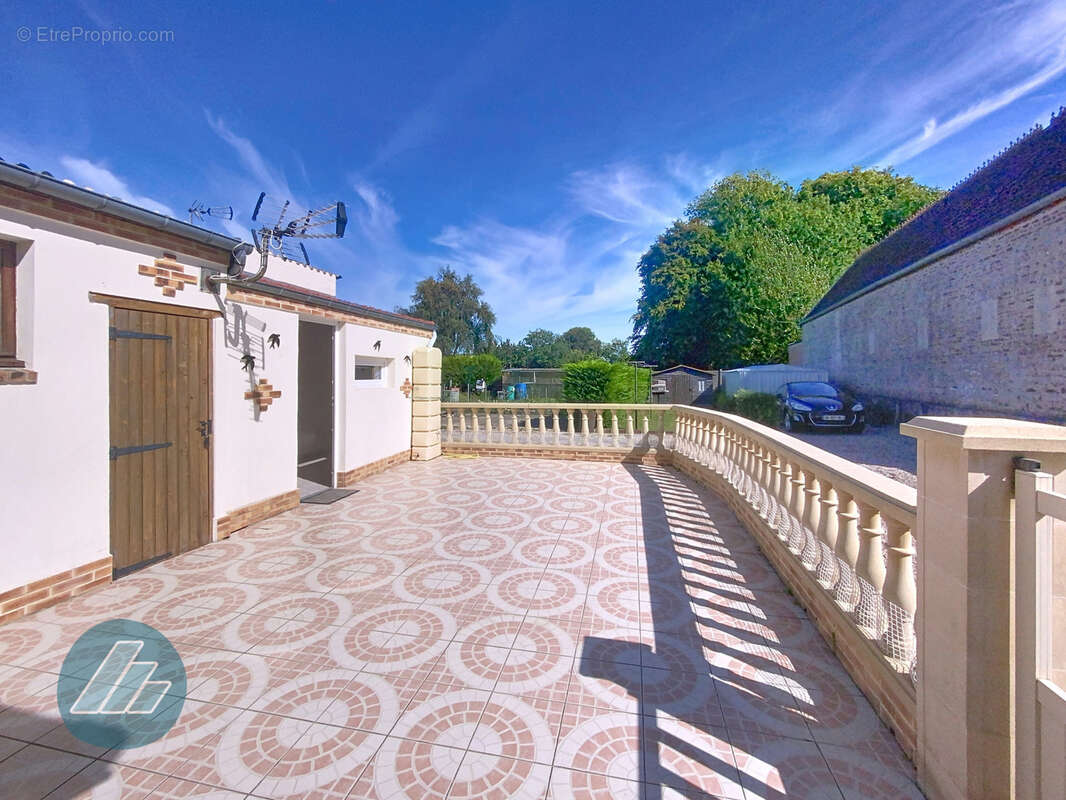 Maison à FRIVILLE-ESCARBOTIN