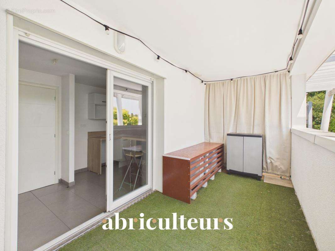 Appartement à SALON-DE-PROVENCE
