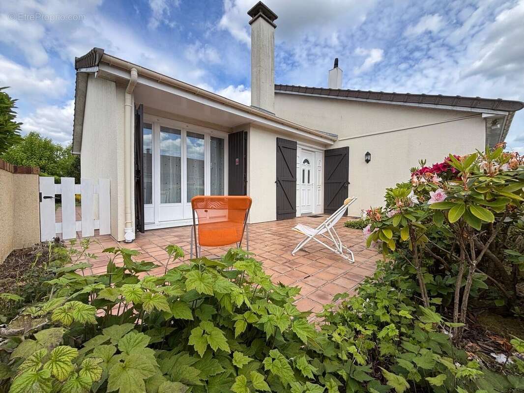 Maison à SAINT-GERMAIN-LES-CORBEIL