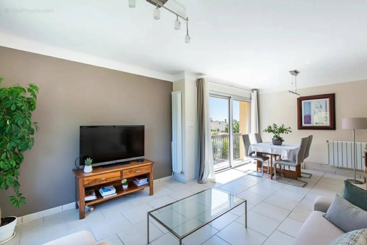 Appartement à LES PENNES-MIRABEAU