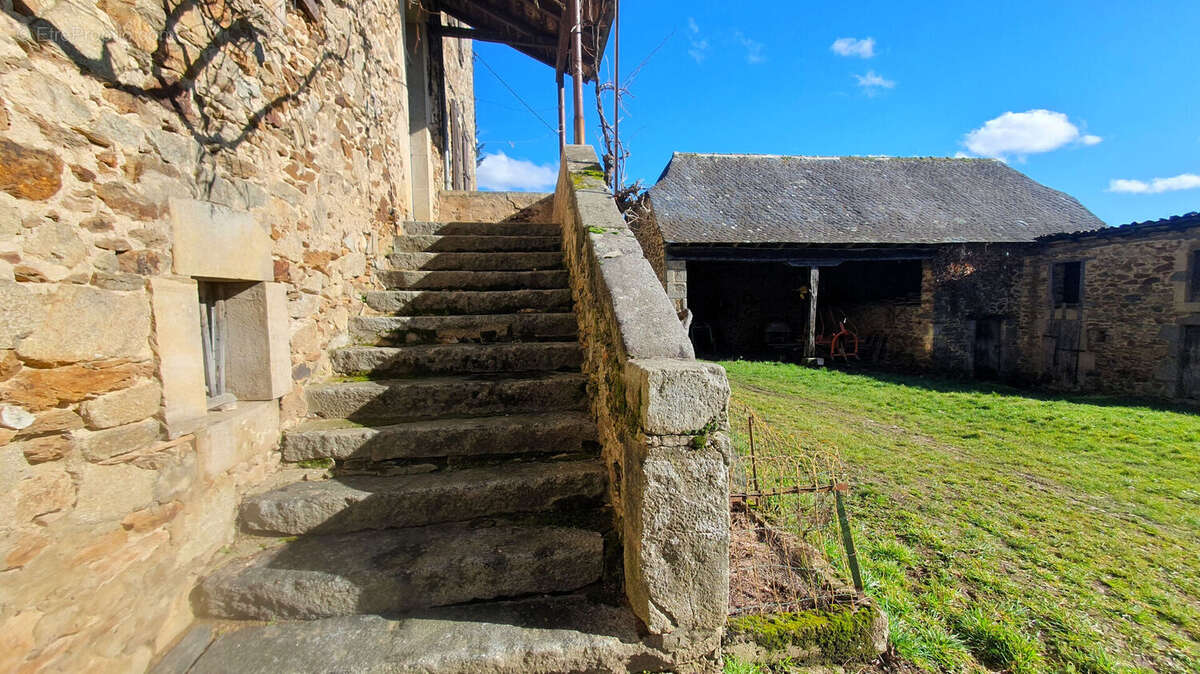 Corps de ferme sans voisins - photo 18
