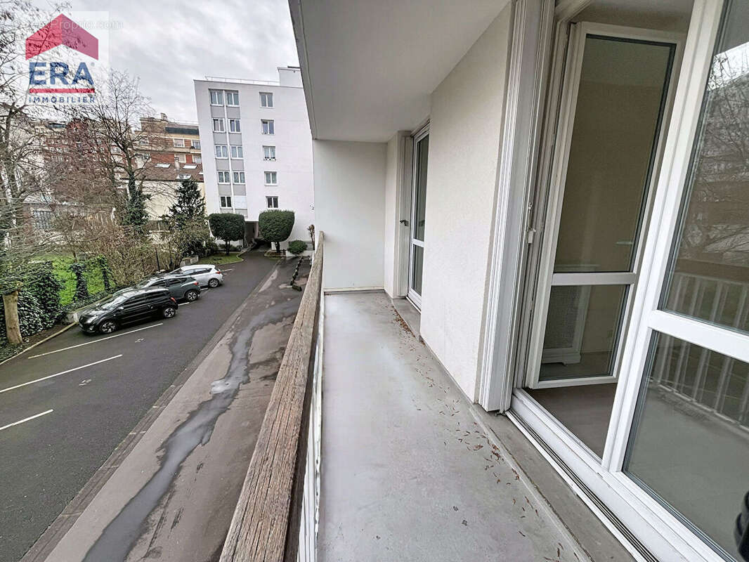 Appartement à IVRY-SUR-SEINE