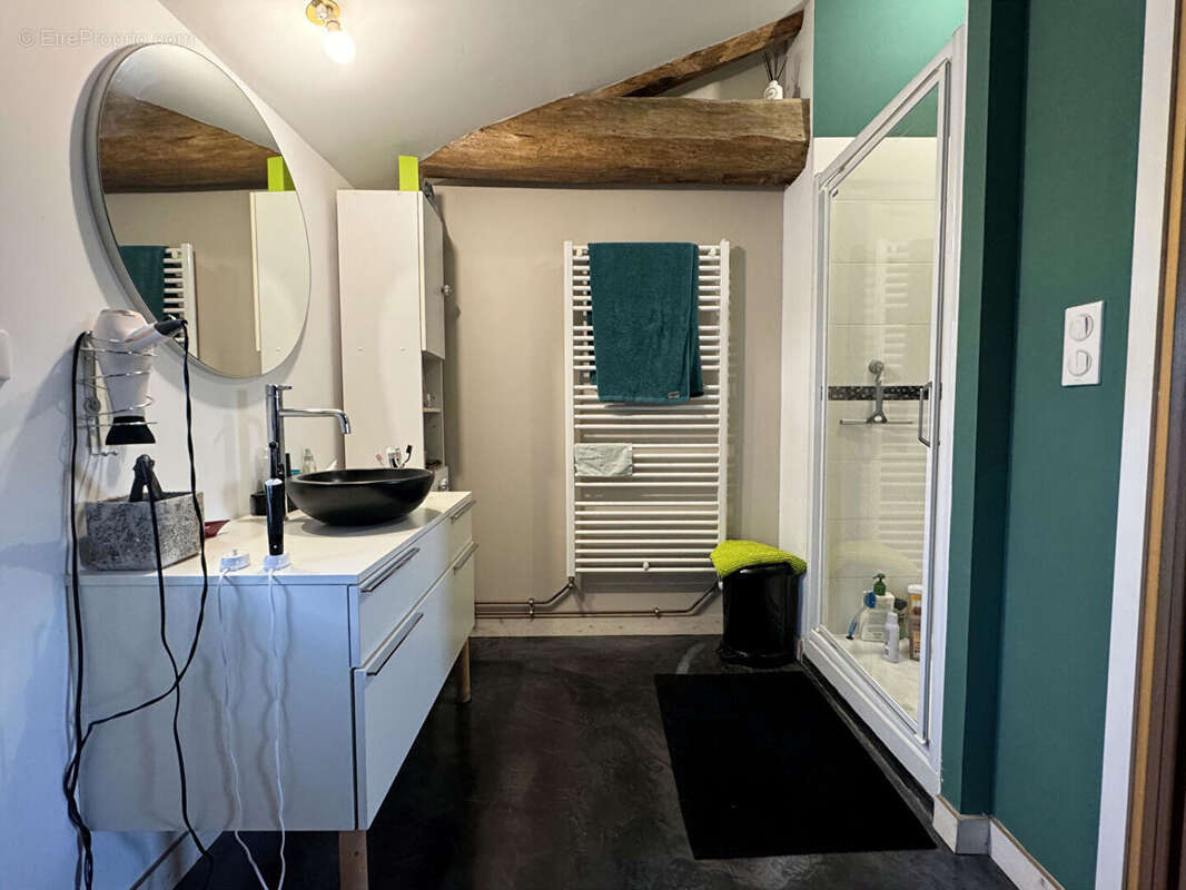 Maison à LA CHAPELLE-ACHARD