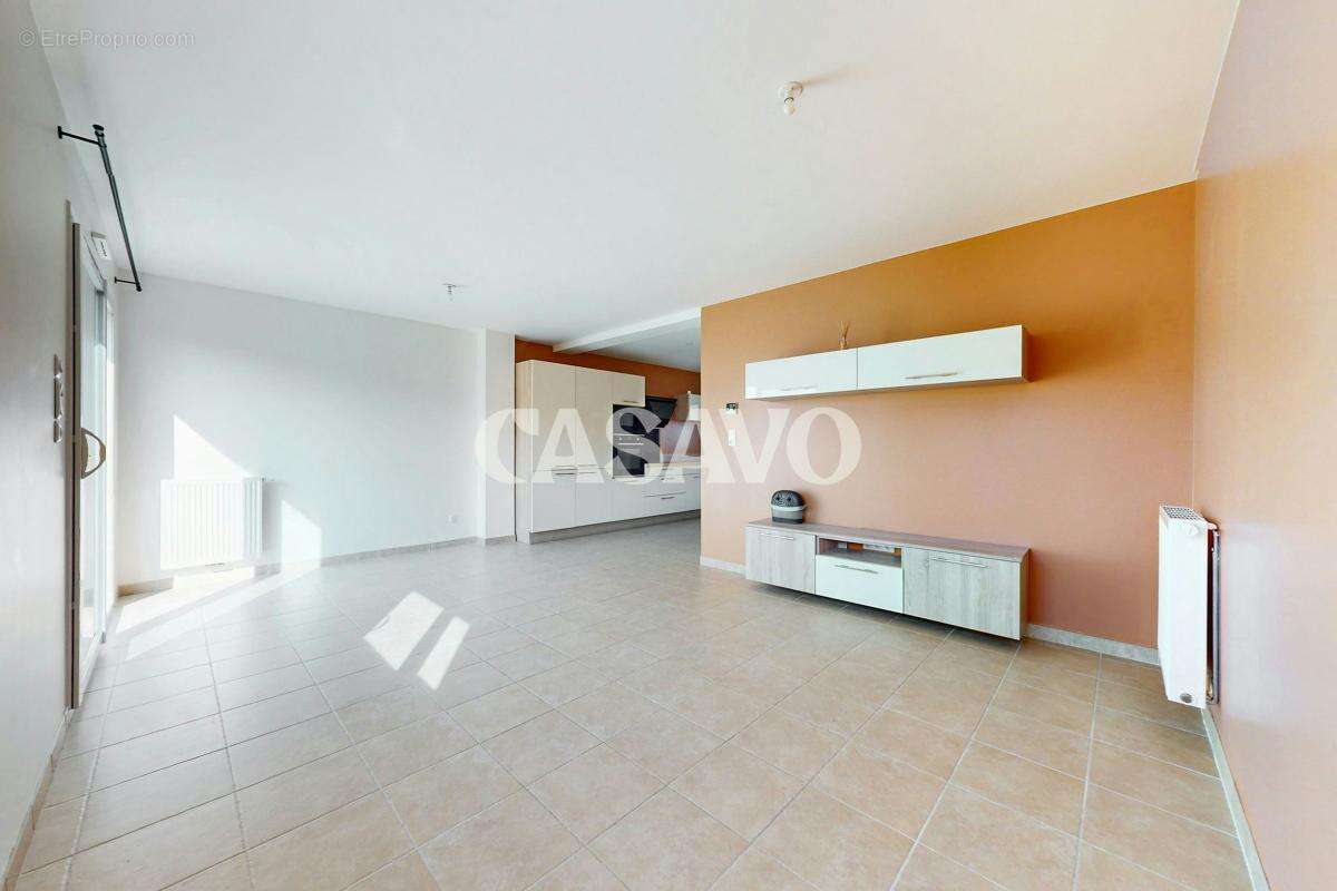Vente Maison 4 pièces de 84m² - 77124 Chauconin-Neufmontiers - photo 3
