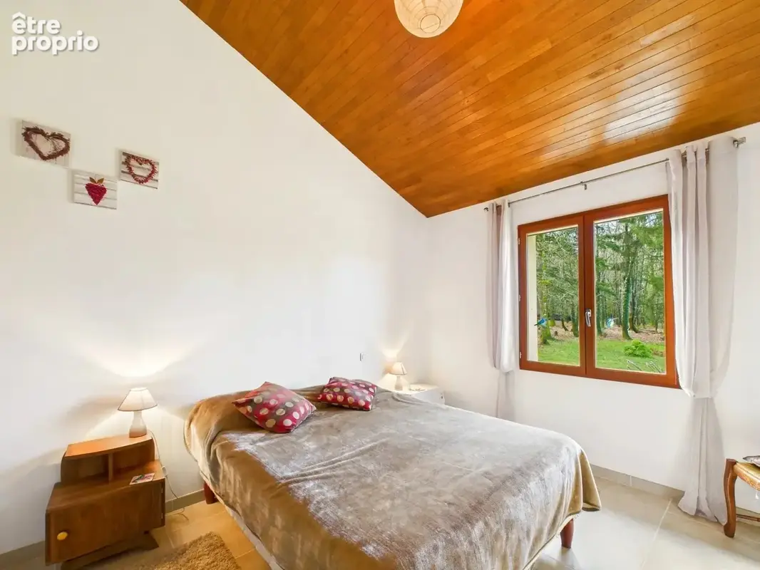 Maison moderne - spacieuse avec grand jardin près de la ville - photo 10