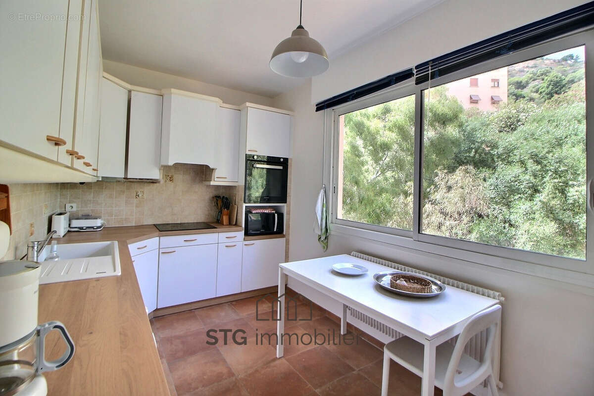 Vente T3 résidence des iles Ajaccio - photo 6