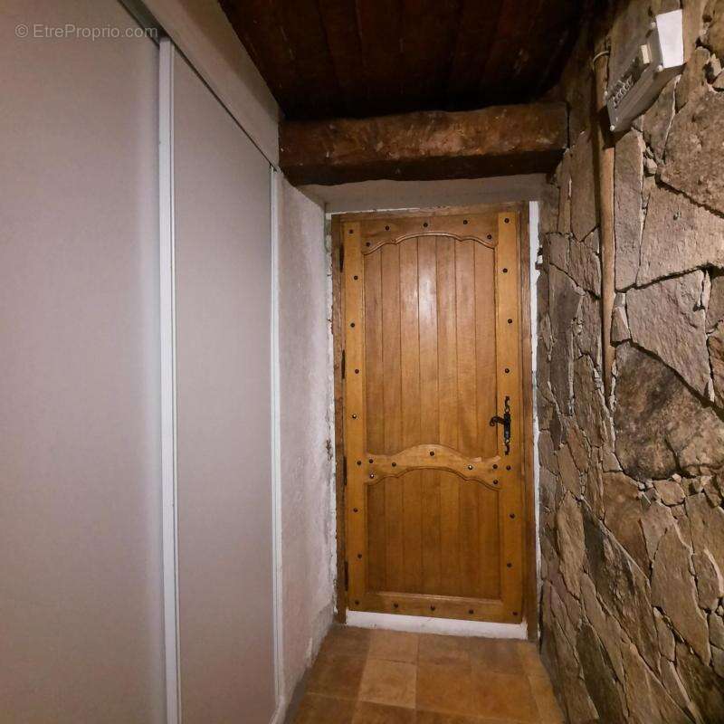 Maison à LA GARDE-FREINET