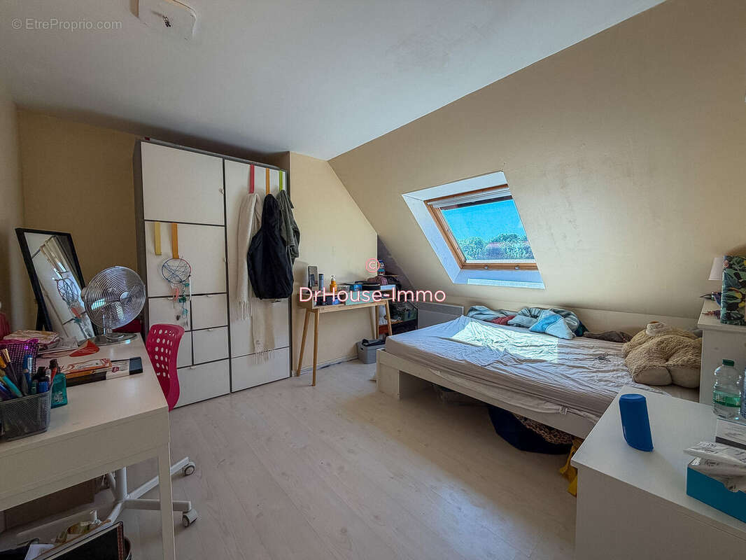 Maison 136 m² à Genech  - photo 6