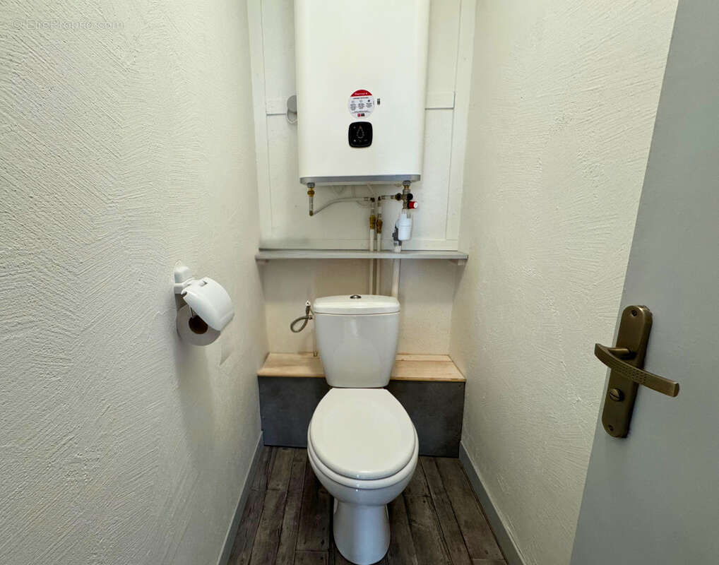 Rare à la vente : 2 pièces rénové, exposé sud - photo 6