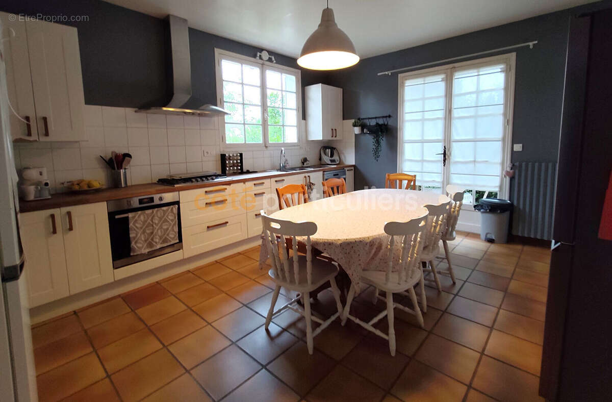 Maison à AMILLY