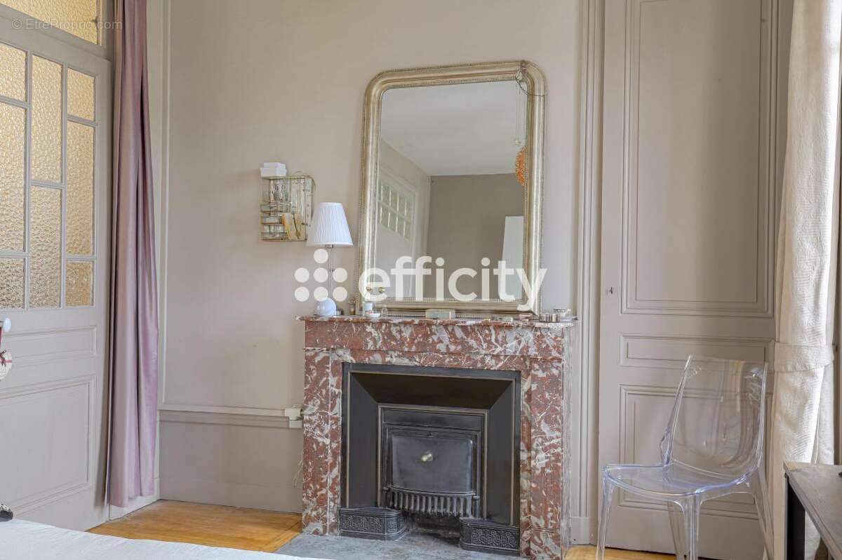 Appartement à LYON-4E