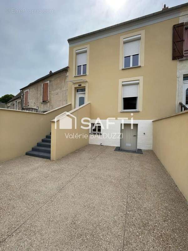Photo 2 - Maison à CHATEAU-THIERRY