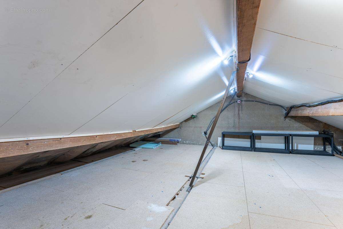 Maison à RILLIEUX-LA-PAPE