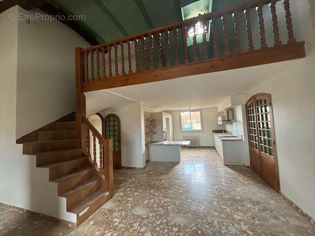   - Maison à TOULOUGES