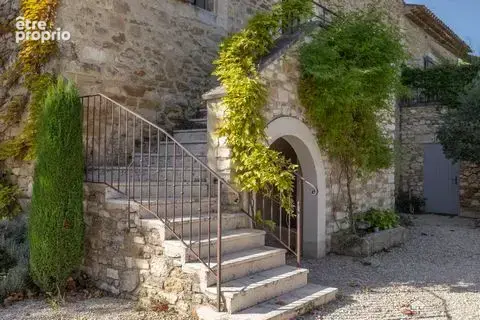 Commerce 650 m² à vendre à Oppede (84580) - photo 2