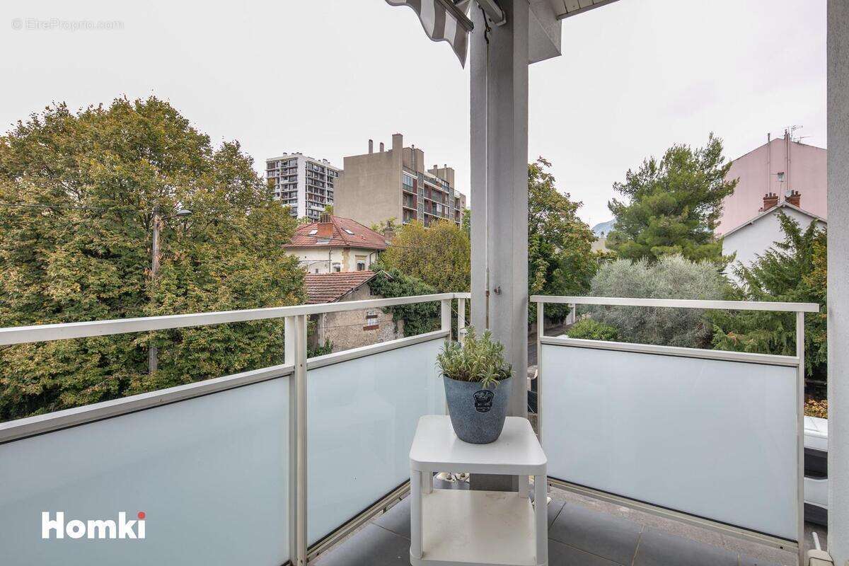 Appartement à GRENOBLE