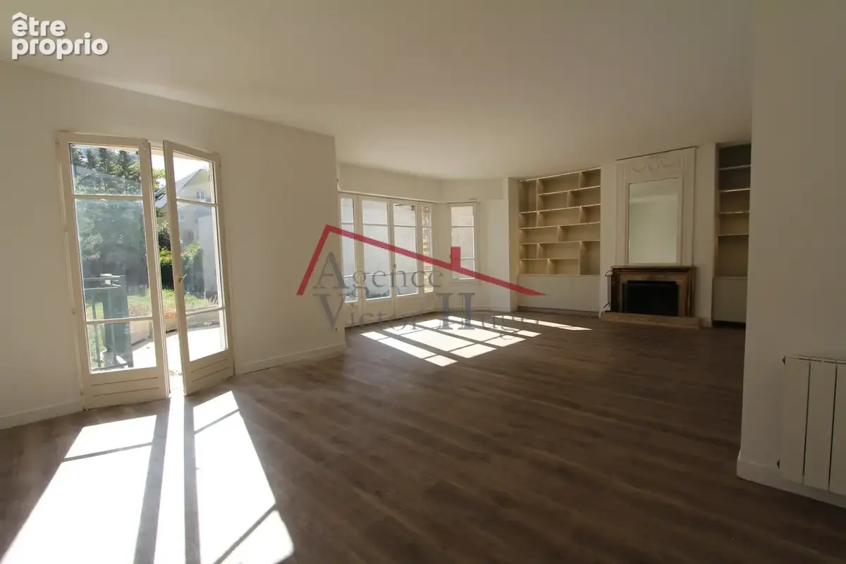 Photo Maison à Rueil-Malmaison au prix de 1 100 000€