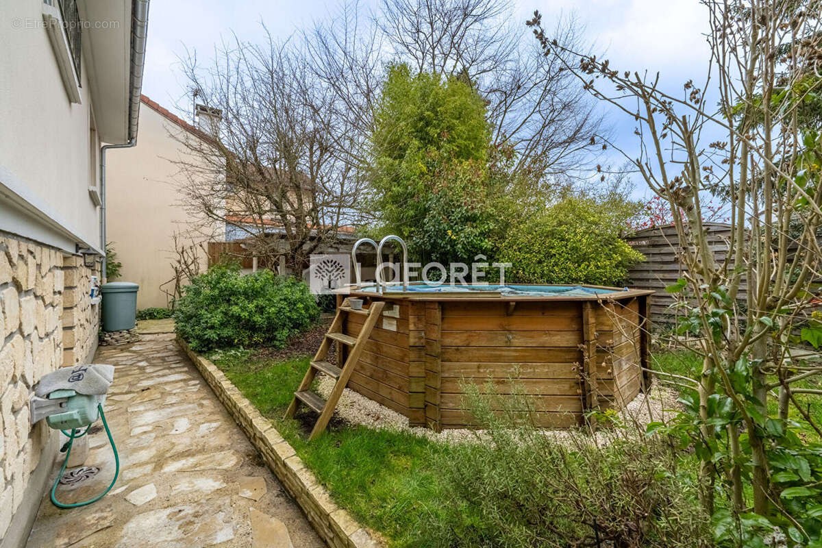 Maison à CONFLANS-SAINTE-HONORINE