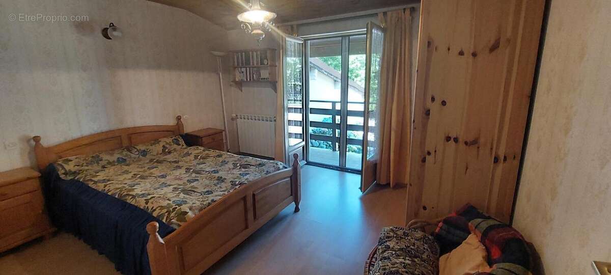 Maison 126 m² à Cour-Et-Buis  - photo 6