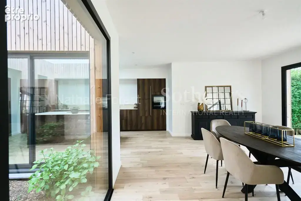 Marcq-en-Baroeul, maison rénovée 5 chambres, garage et jardin - photo 3