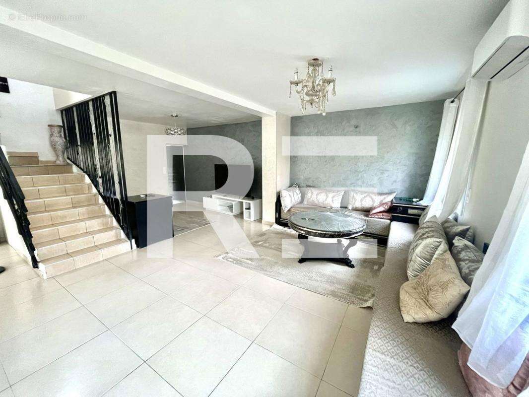 Maison à BEAUVOISIN