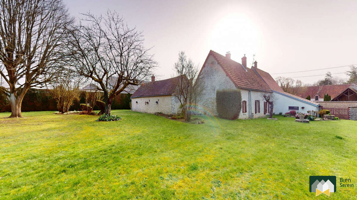 Maison à SOURS